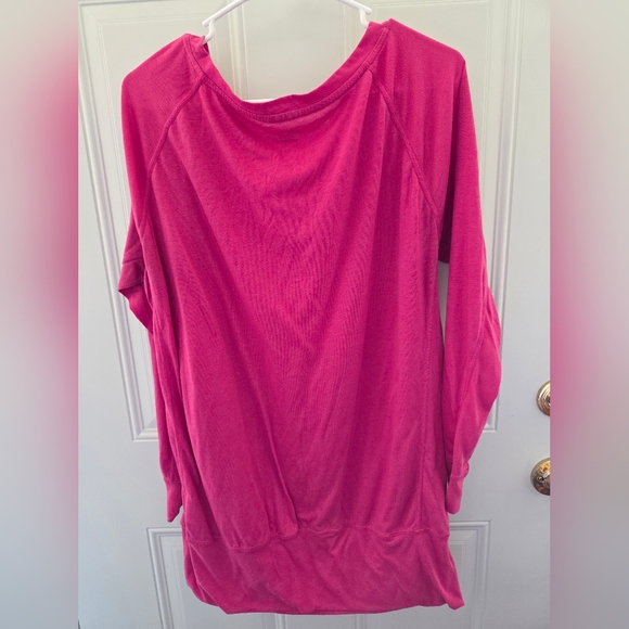 Nike Hot Pink Women's Long-Sleeve Pullover - Picture 4 of 5